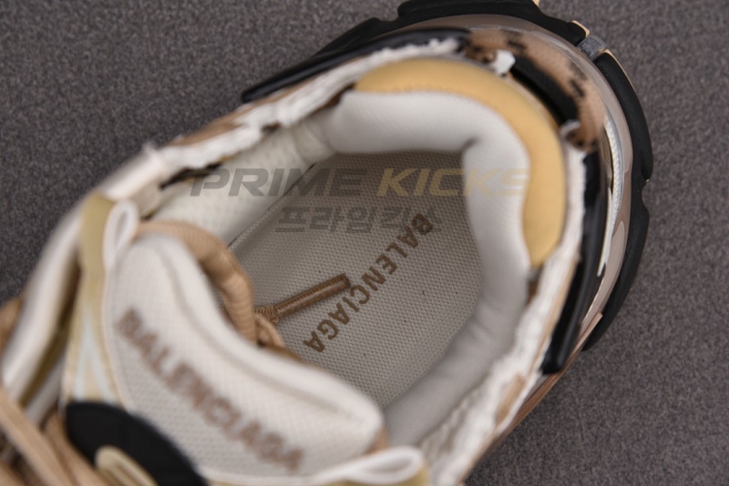 bafc79f55c5496142bd6239cc00f6c52_1785140649_5825.jpg