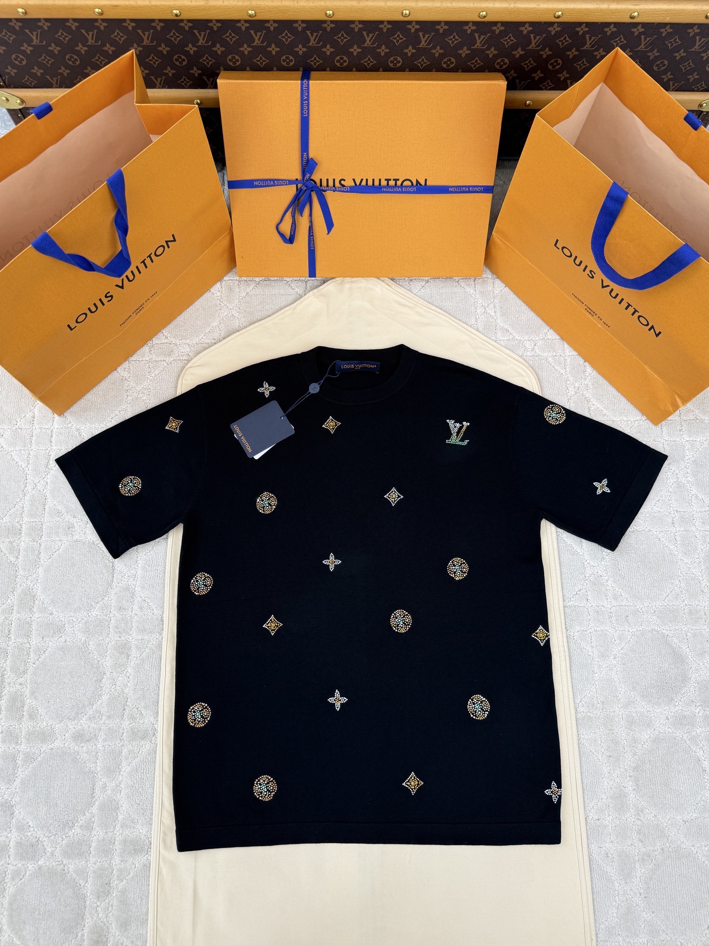 [A알] 루이비통 티셔츠 LV 플라워 모티프 크루넥