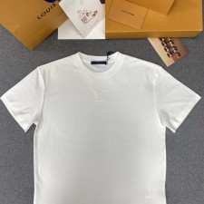 [터보공장] 루이비통 티셔츠 LV 엠보스드 2Color