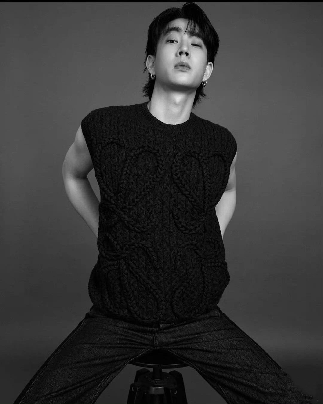 [Y] 로에베 니트 베스트 아나그램 케이블 2Color
