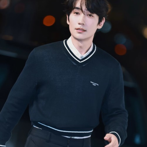 [Y] 루이비통 V넥 스웨터 케이블 실크 블렌드