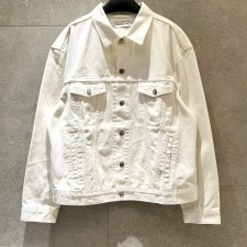 [계단] 발렌시아가 데님 자켓 백 로고 자수