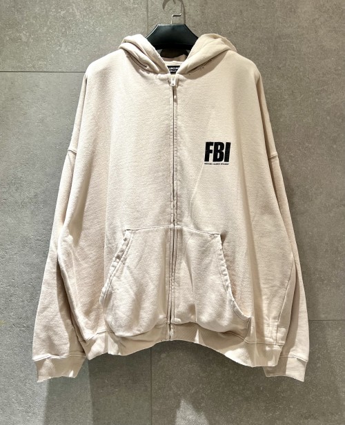 [계단] 발렌시아가 후드집업 FBI 포인트