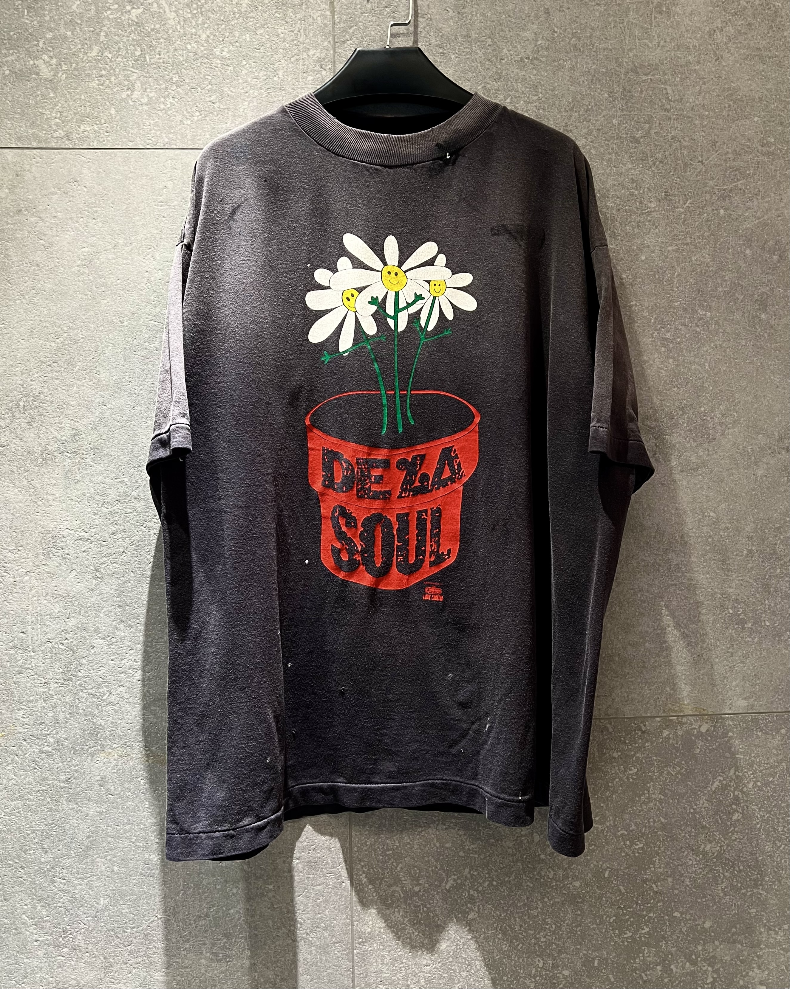 [계단] 세인트 마이클 x 데 라 소울 티셔츠 플라워 팟 그래픽