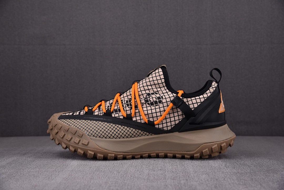 [남여공용 신발] 나이키 ACG 마운틴 플라이 로우 파슬 스톤 DA5424-200