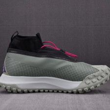 [남여공용 신발] 나이키 ACG 마운틴 플라이 고어텍스 클레이 그린 CT2904-300