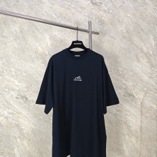 [GTR] 발렌시아가 티셔츠 바디 프린트 미디엄 핏 2Color