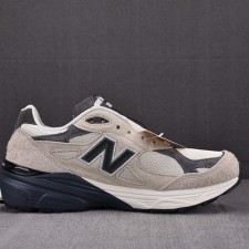 [ZH공장 남여공용] 뉴발란스 990v3 문빔 마카다미아 넛 M990AD3