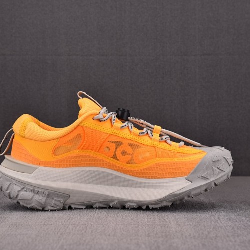 [남여공용 신발] 나이키 ACG 마운틴 플라이 2 로우 레이저 오렌지 DV7903-800