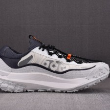 [남여공용 신발] 나이키 ACG 마운틴 플라이 2 로우 서밋 화이트 앤 브라이트 만다린 DV7903-001