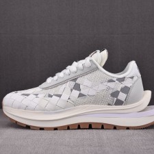 [남여공용 신발] 나이키 x 사카이 x 장 폴 고티에 LD 베이퍼와플 믹스 그린 화이트 세일 DR5209-100